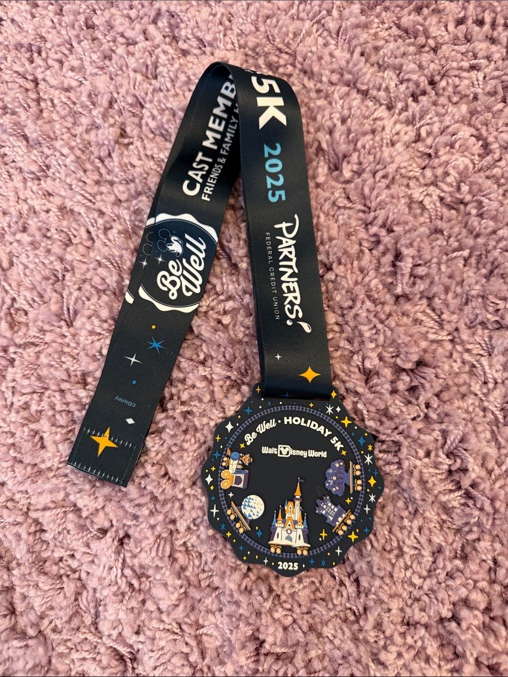 Disney Cast Member 2025 Holiday 5K Medallion